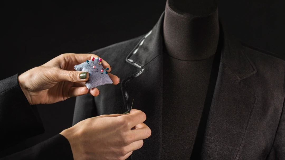 costume-sur-mesure-demi-mesure-quelle-difference